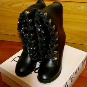 Just fab size 11 black